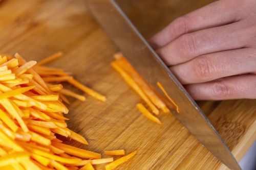 Slicing Carrots 